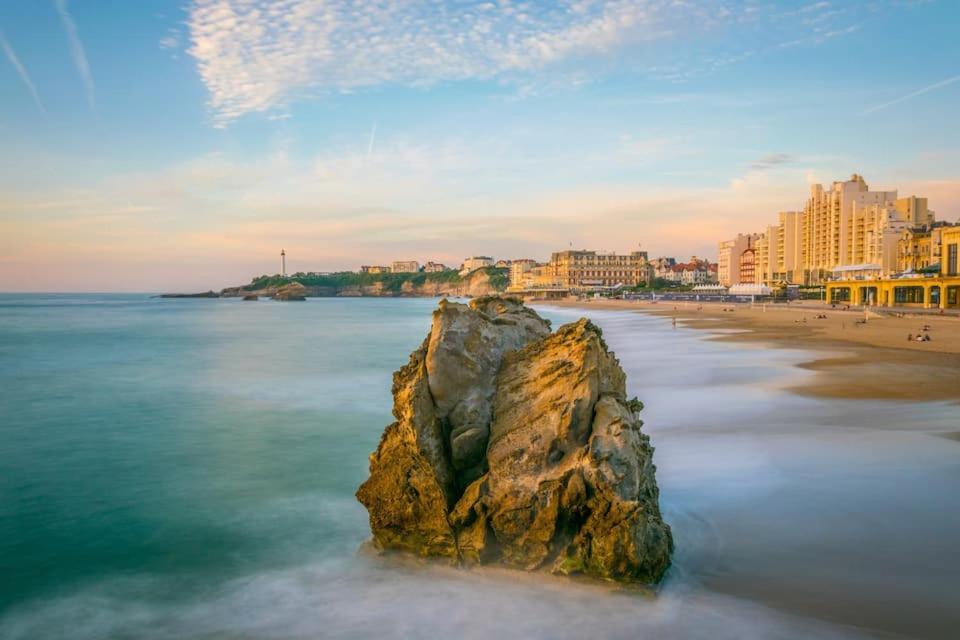 Studio Et Piscine Sur La Grande Plage 比亚里茨 外观 照片